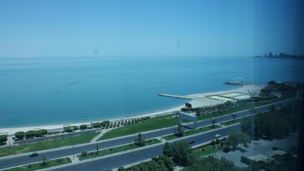 Costa Del Sol Hotel Koeweit Buitenkant foto
